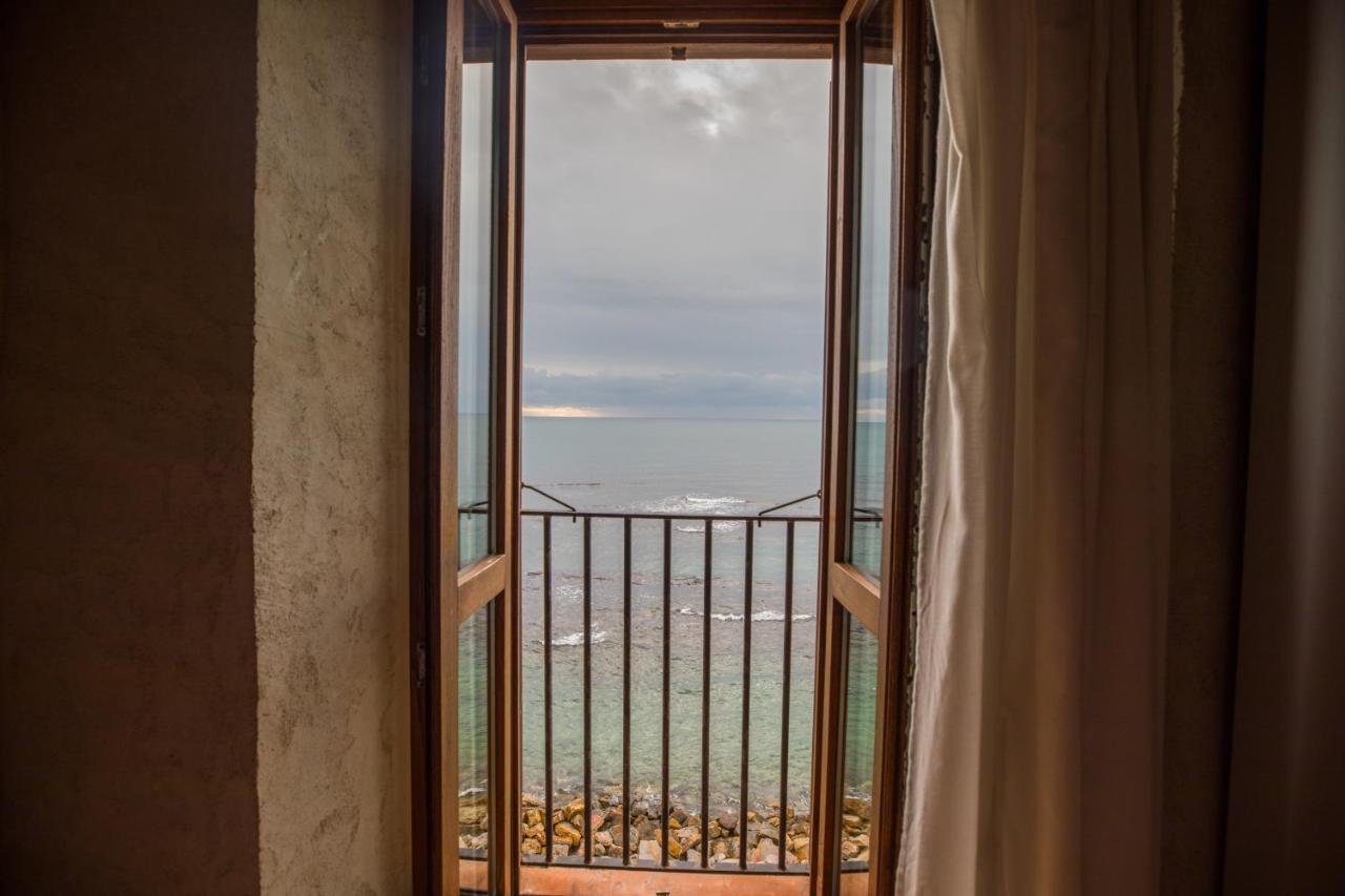 Del Castello Di Hostel