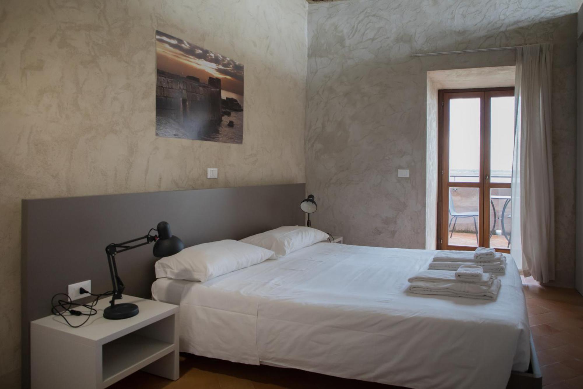 Del Castello Di Hostel Santa Severa