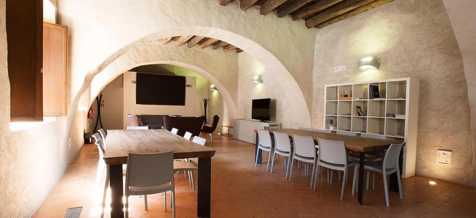 Del Castello Di Hostel *