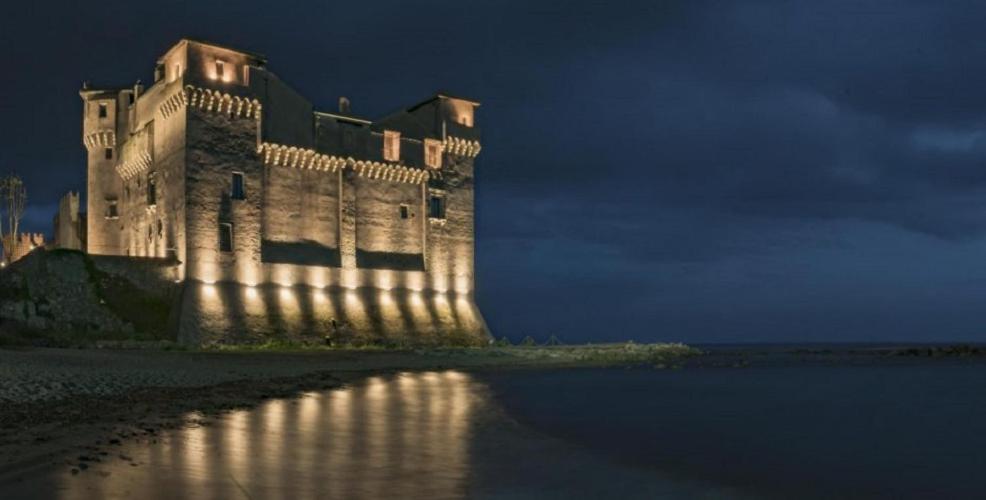 Hostel Del Castello Di *